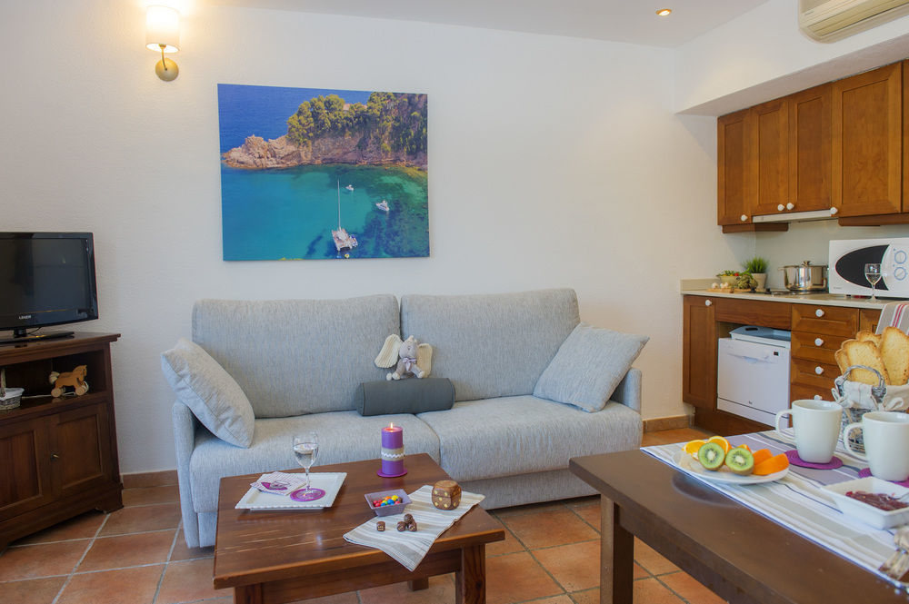Pierre&Vacances Villa Romana Tossa de Mar Esterno foto
